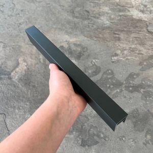 П-профиль алюминиевый 35x25 Чёрное дерево от производителя EasyDecking по цене 750 р П-профиль алюминиевый 35x25 Чёрное дерево от производителя EasyDecking по цене 750 р