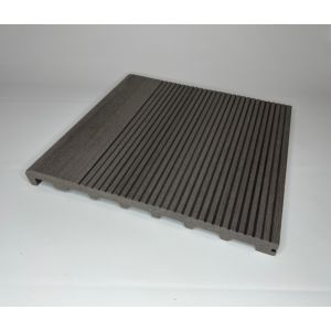 Ступень Tehno полнотелая Венге от производителя Ecodecking по цене 2 780 р Ступень Tehno полнотелая Венге от производителя Ecodecking по цене 2 780 р