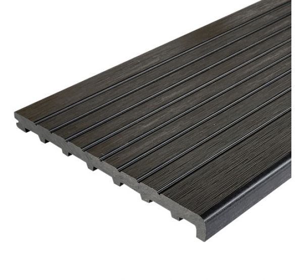 Ступень из ДПК Latitudo Step-320 Полнотелая Графит от производителя  Latitudo по цене 2 916 р